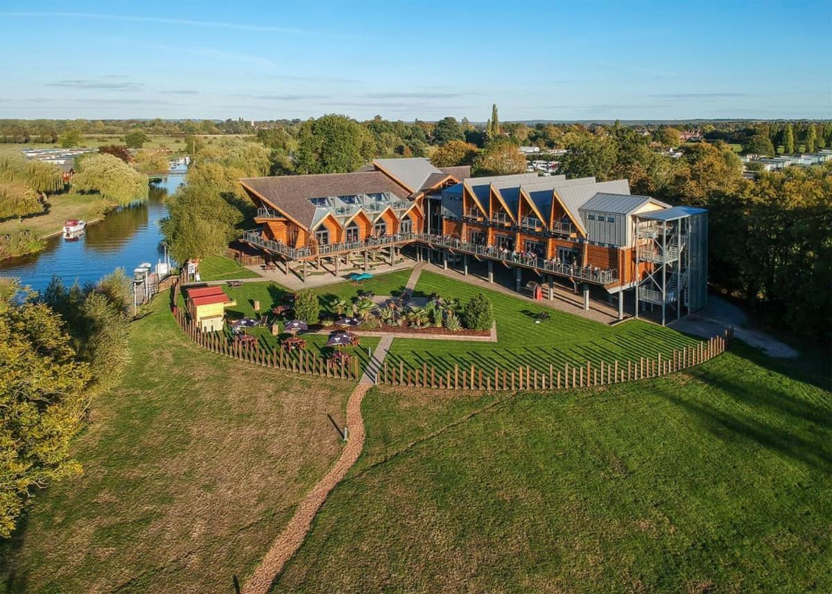 Riverside Park Stratford-upon-Avon Ngoại thất bức ảnh