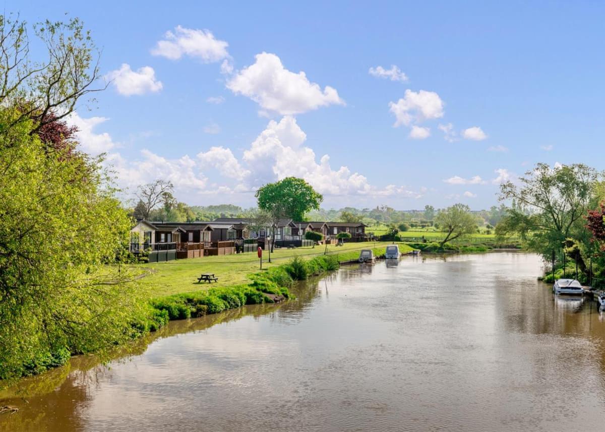 Riverside Park Stratford-upon-Avon Ngoại thất bức ảnh